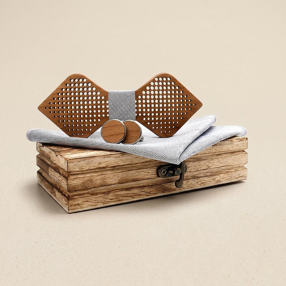 M422 M422  Dot Pattern Cutout Bow Tie Set, Maple — colour C3