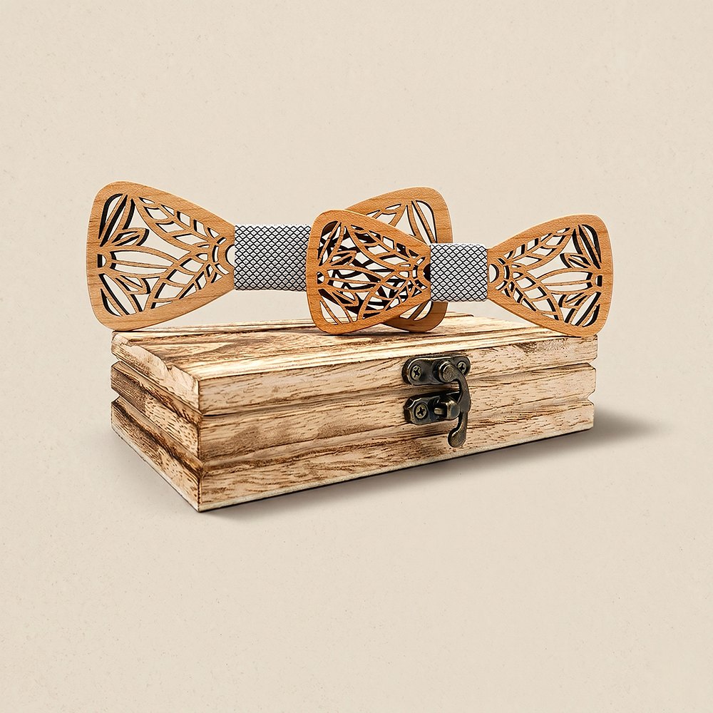 M440 M440  Botanical Leaf Cutout Bow Tie Set, Maple — colour C6