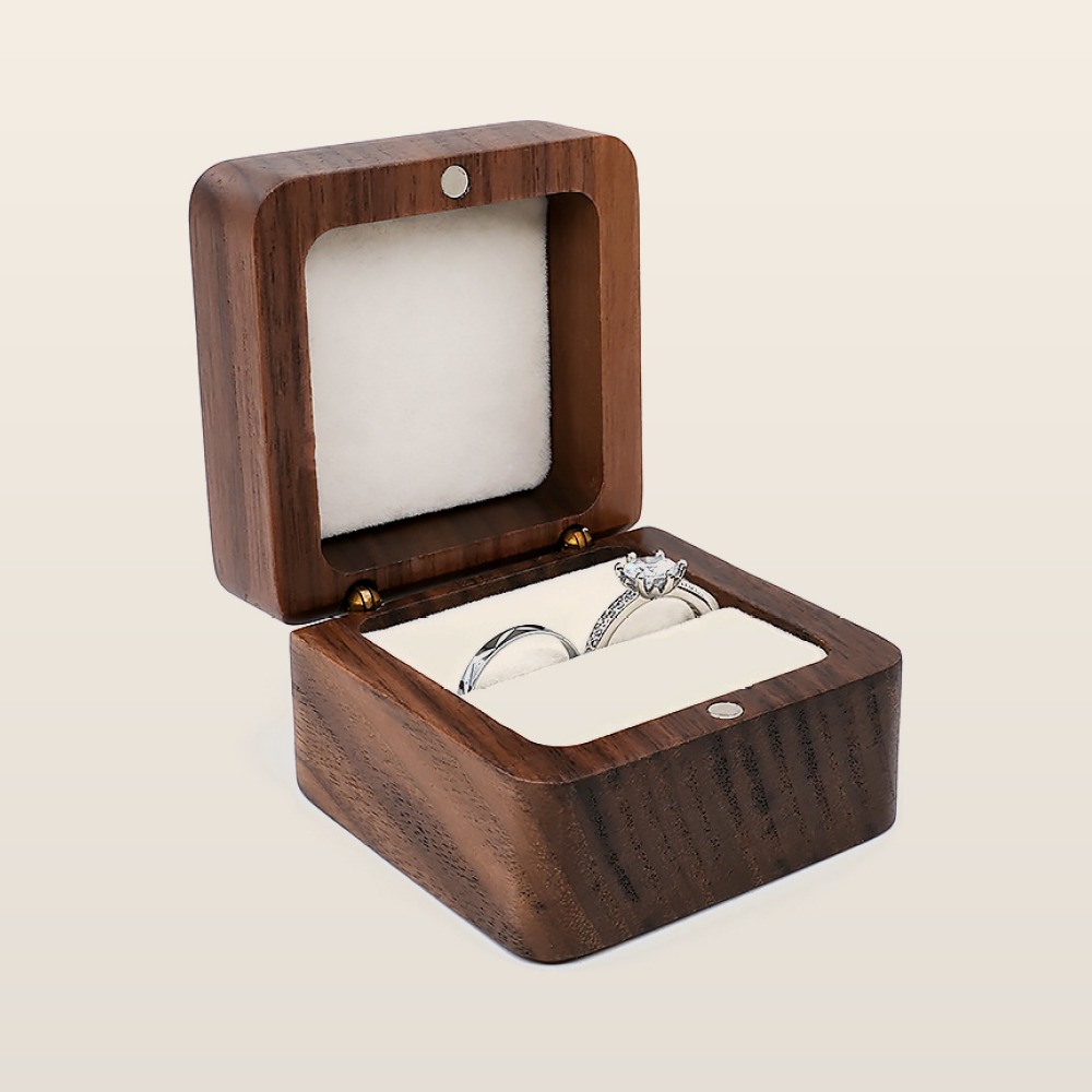 RB510  Square Double-Slot Ring Box, Walnut