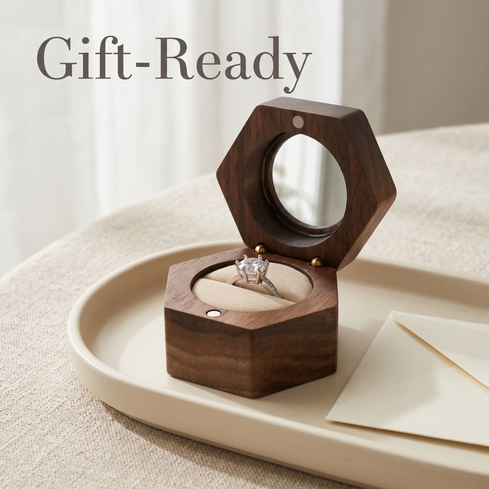 RB514 RB514  Hexagon Ring Box, Round Window Lid — view 7