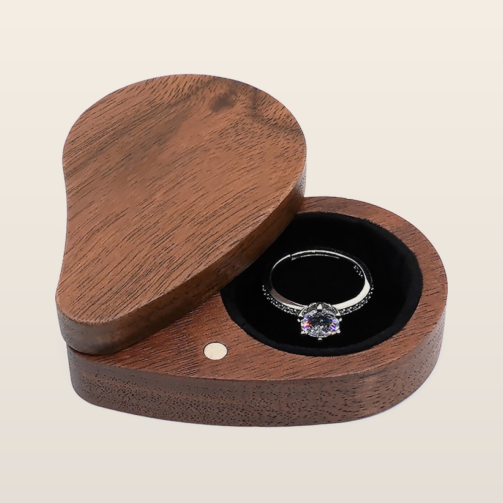 RB525  Heart Ring Box, Swivel Lid, Slim