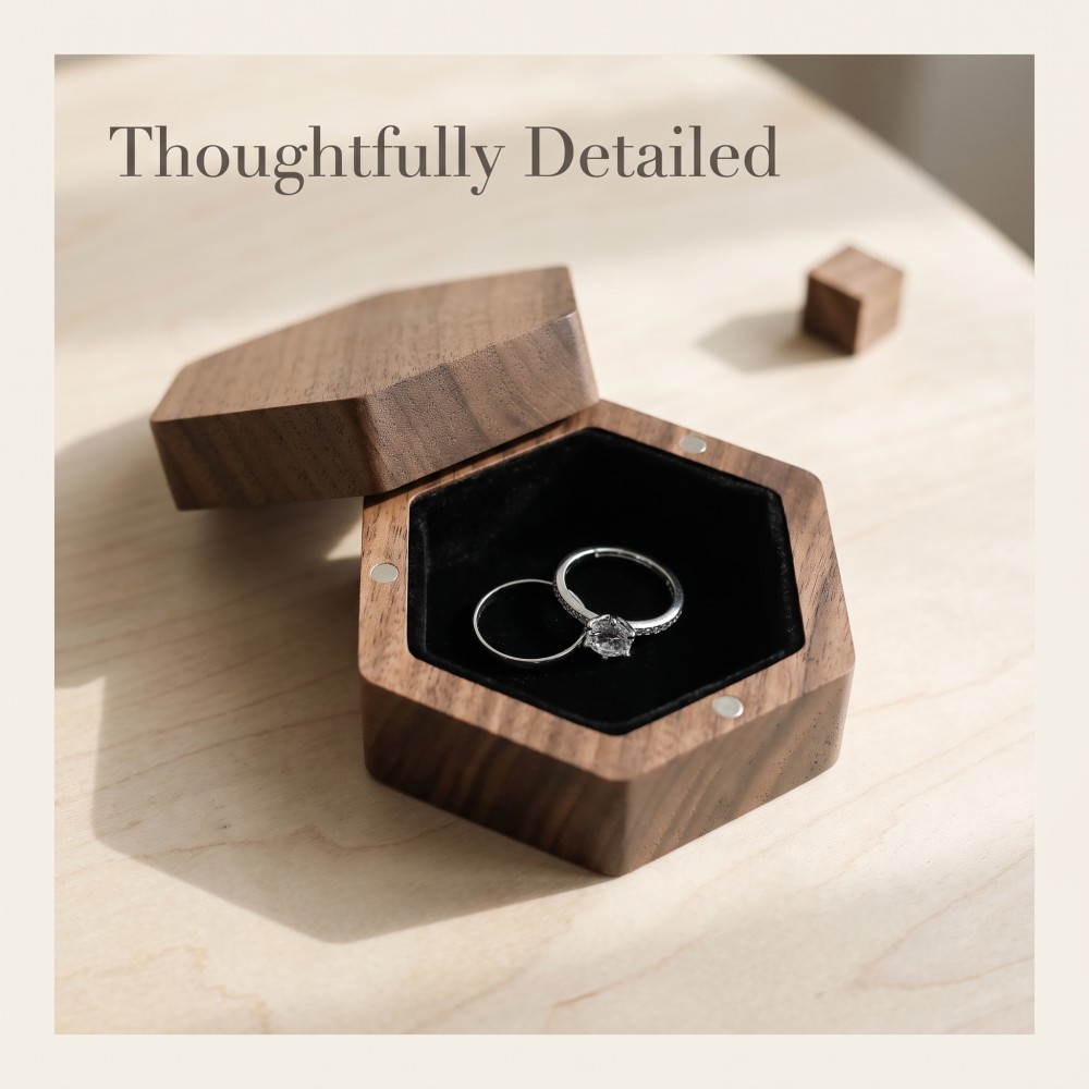 RB527 RB527  Hexagon Ring Box, Lift-Off Lid — view 3