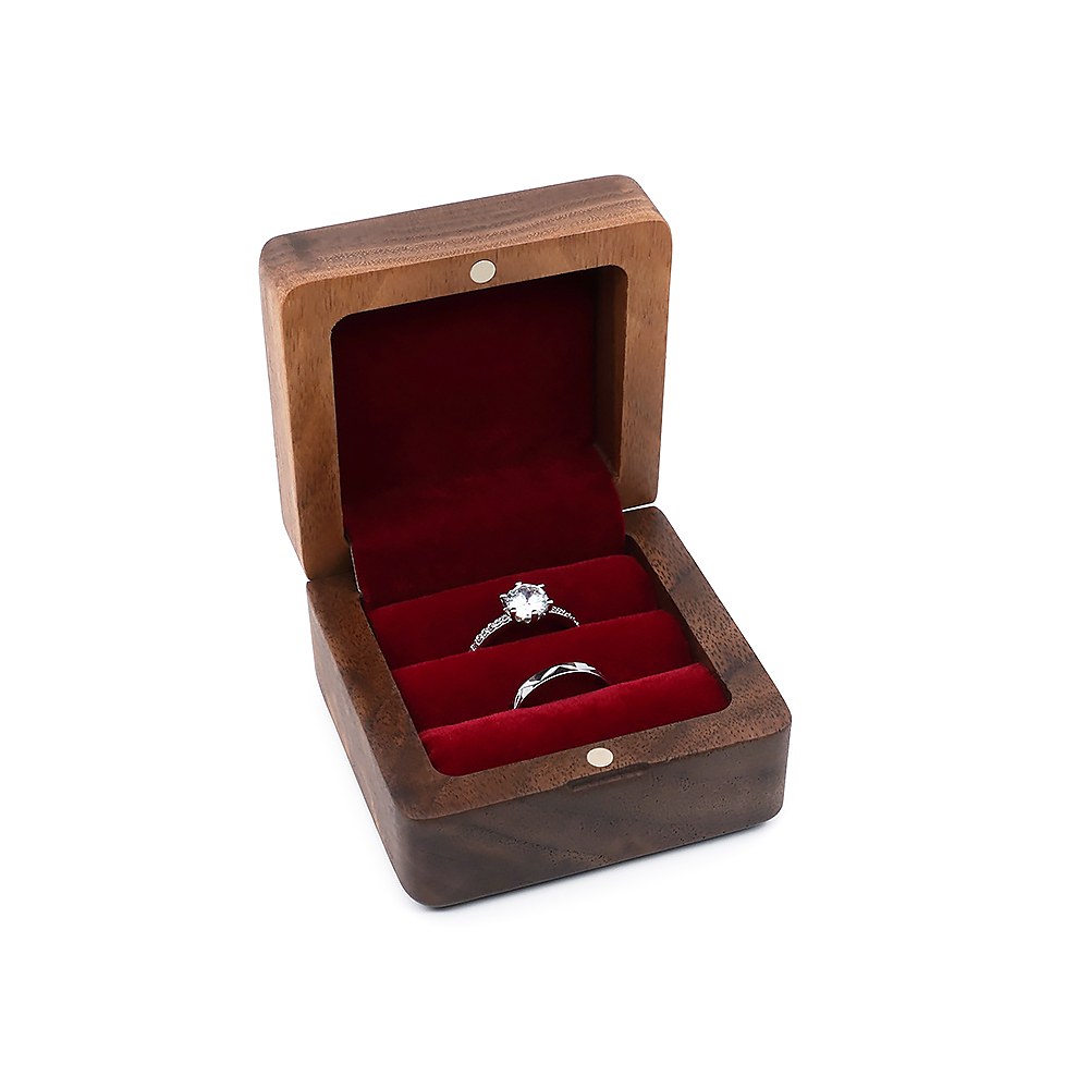 RB534 RB534  Square Ring Box, Solid Lid, Cream Interior — view 6