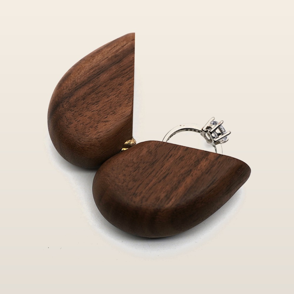 RB547  Heart Keepsake Box, Split-Lid, Twin Slot