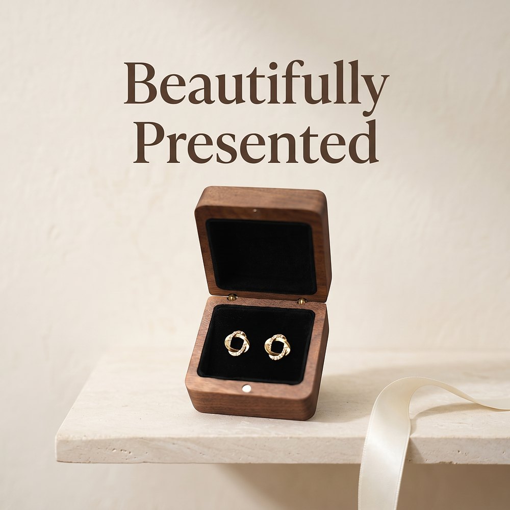 RB560 Pendant and Necklace Box, Walnut
