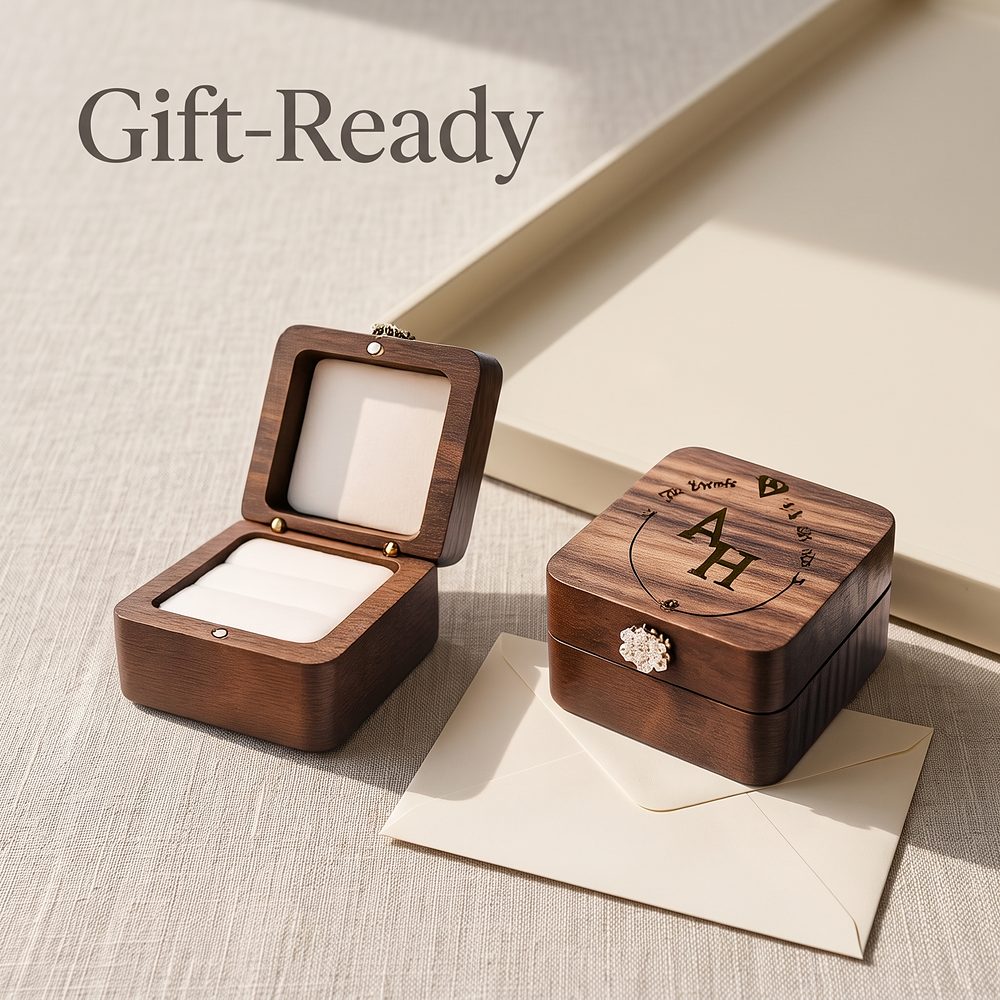 RB563 RB563  Square Ring Box, Engraved Floral Lid — view 7