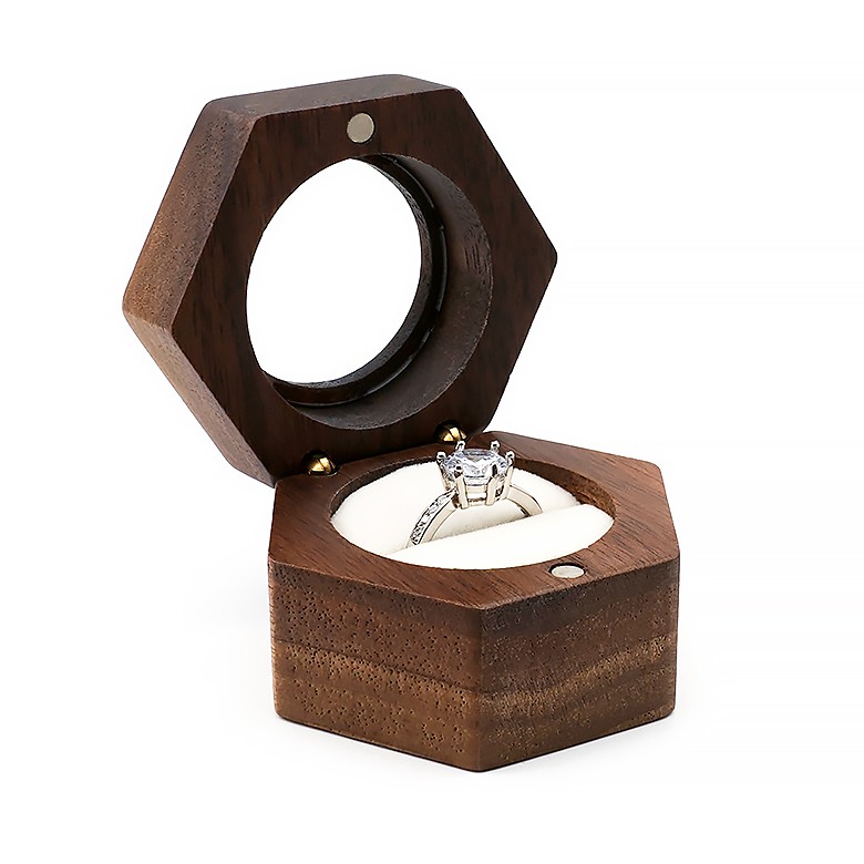Hexagonal Ring Box with Clear Lid