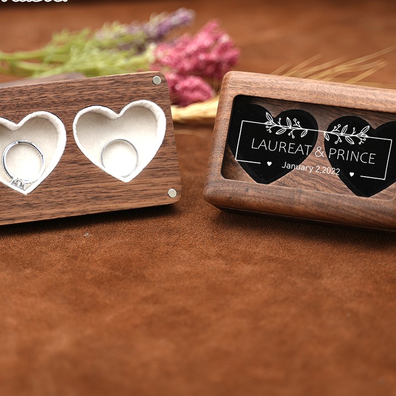 Double Heart-Slot Ring Box with Clear Lid